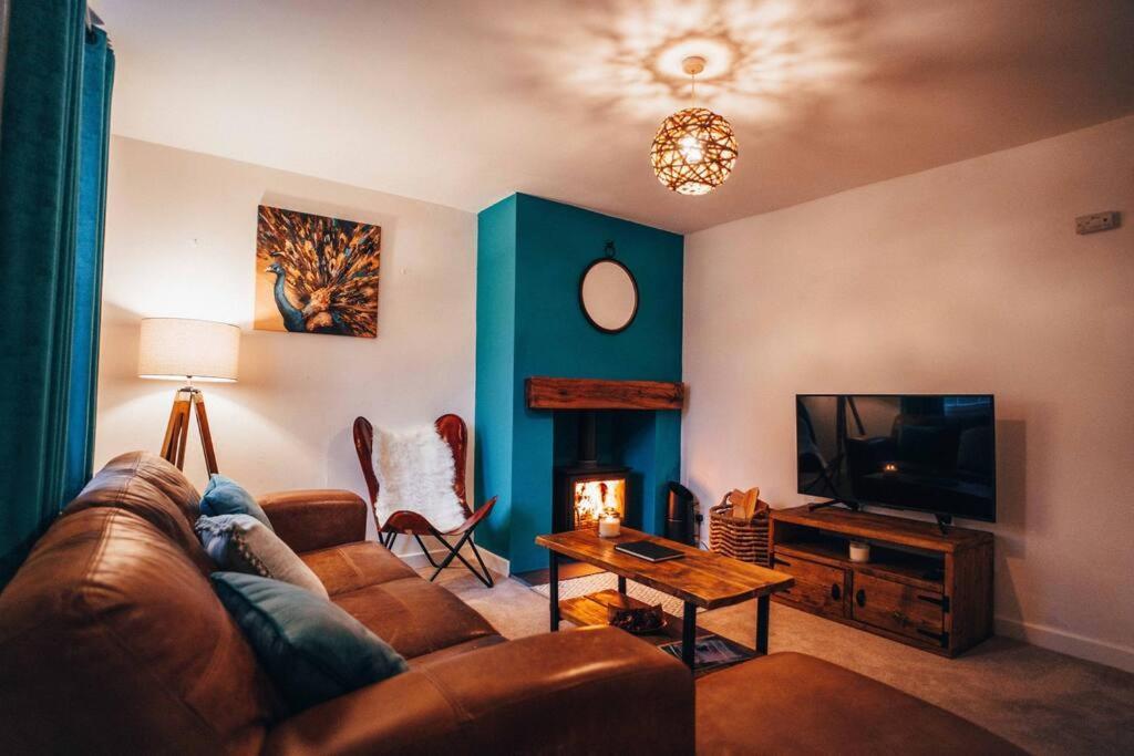 Chapel Place, Charming, Cosy, Country, Cottage. モントゴメリー エクステリア 写真